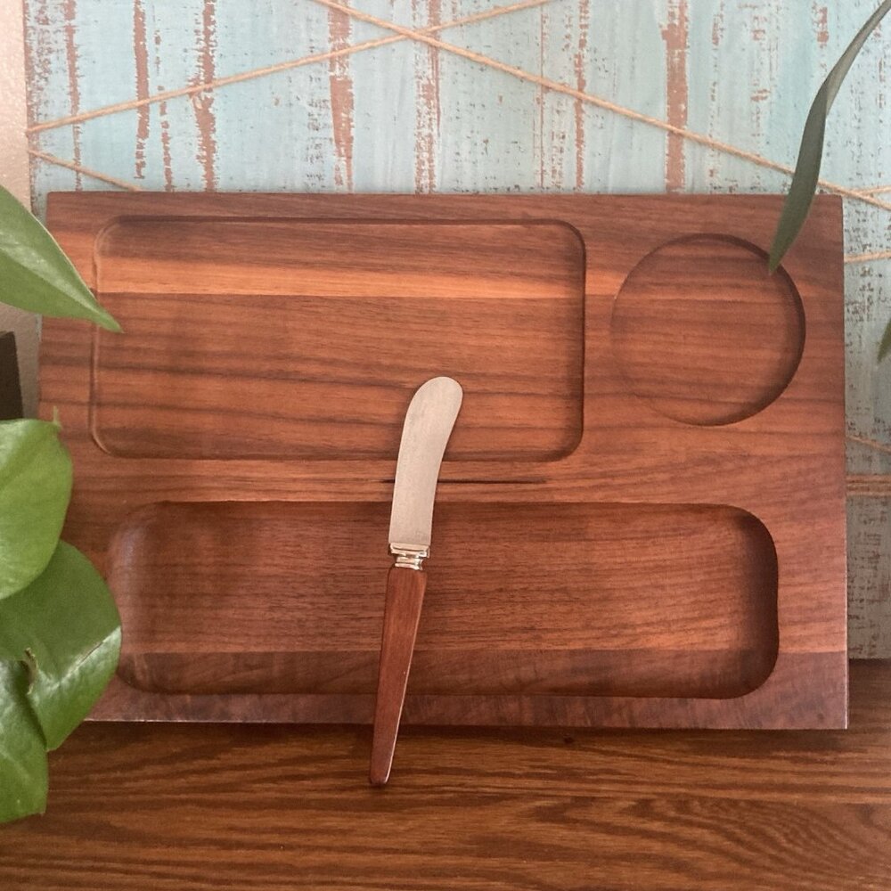 MCM 50s/60s Ernest Sohn Wooden Cheese Chacuterie Serving Appetizer Tray w Knife